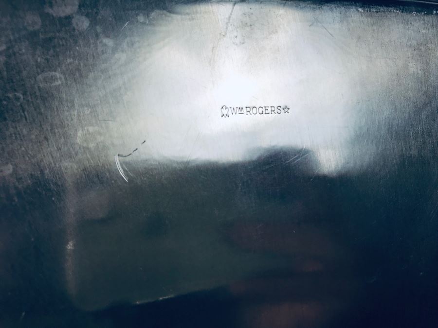 JUST ADDED - ONEIDA Silverplate Champagne Bucket And WM Rogers Silverplate Tray - FRE [Photo 8]