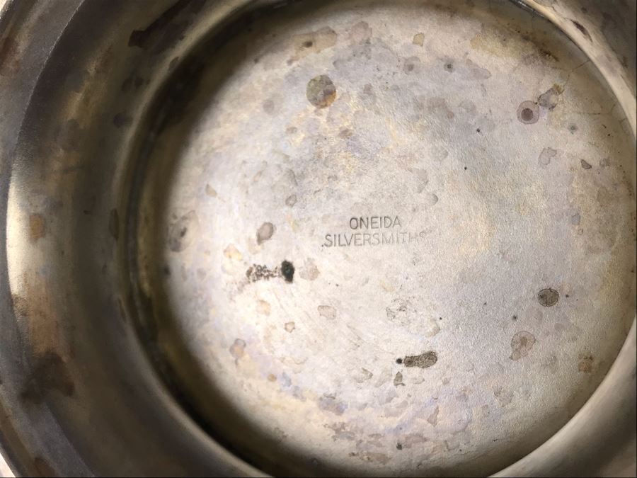 JUST ADDED - ONEIDA Silverplate Champagne Bucket And WM Rogers Silverplate Tray - FRE [Photo 5]