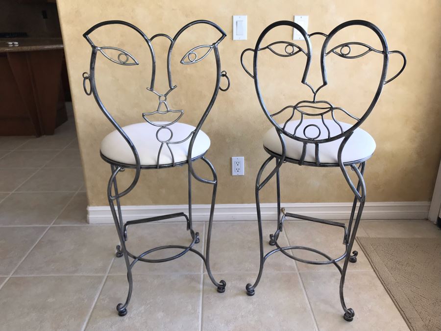 Pair Of Metal Bar Stools By Collezione Europa USA - Carlsbad Estate [Photo 3]