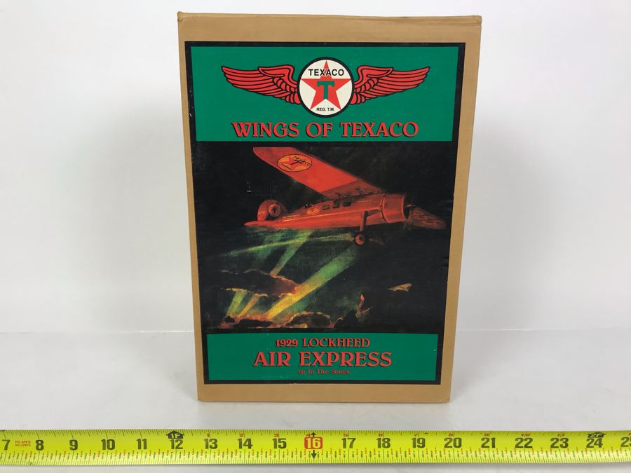 New Old Stock Wings Of Texaco 1929 Lockheed Air Express 1st In The Series Estimate $120 [Photo 1]