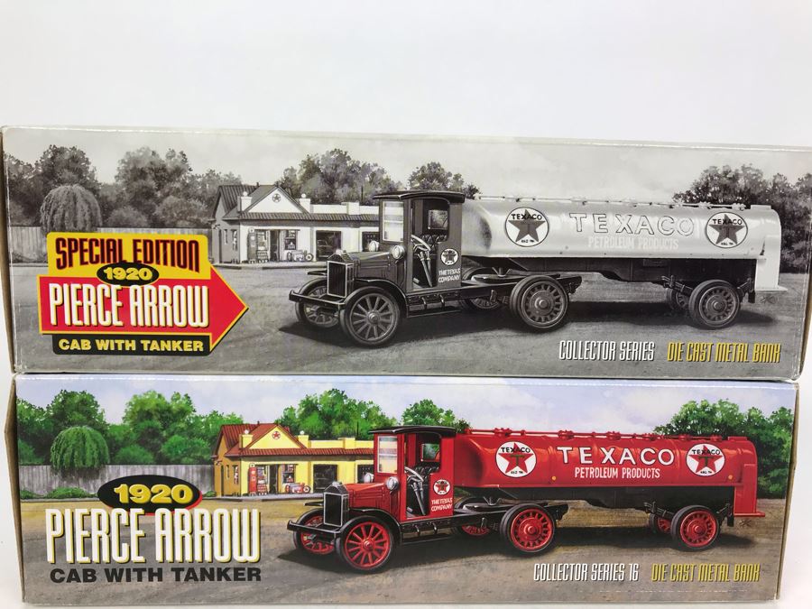 Pair Of New Old Stock Texaco Collector Series Die Cast Metal Banks [Photo 3]
