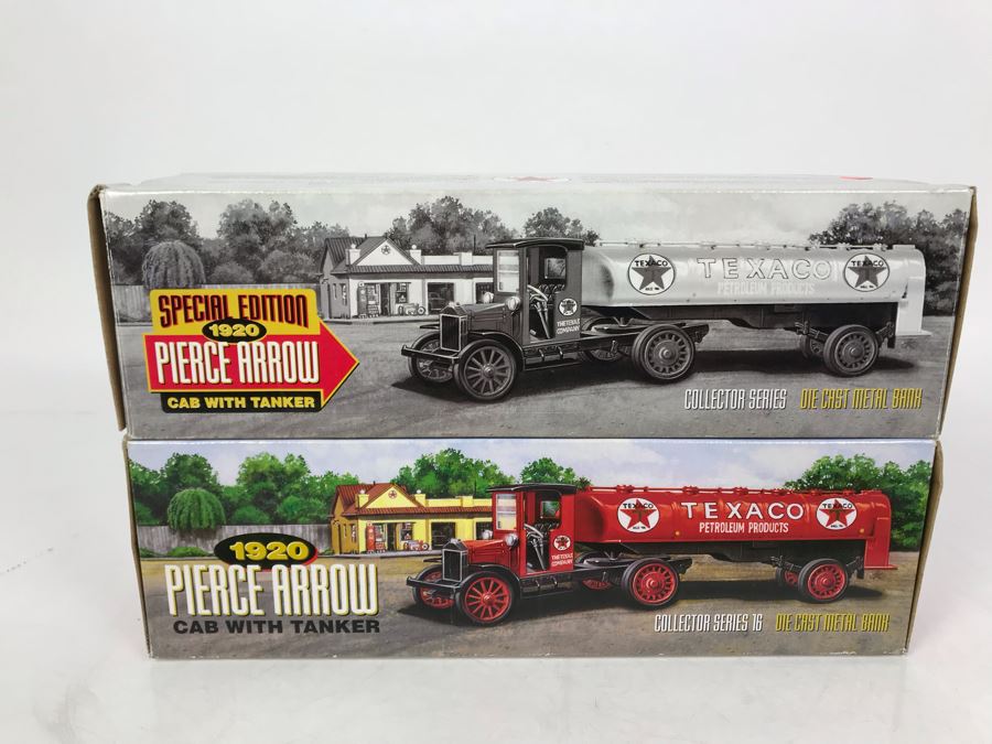 Pair Of New Old Stock Texaco Collector Series Die Cast Metal Banks [Photo 5]