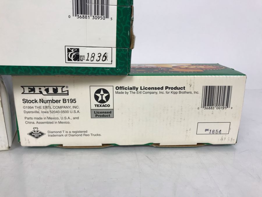 (3) New Old Stock Texaco Collector Series Die Cast Metal Banks [Photo 13]