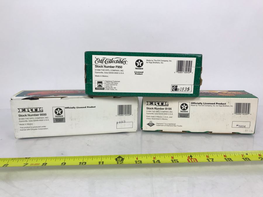 (3) New Old Stock Texaco Collector Series Die Cast Metal Banks [Photo 10]