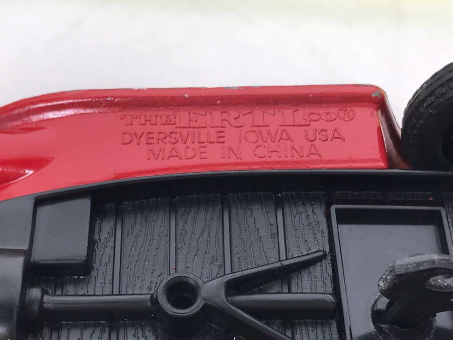 (3) ERTL/Texaco Collector Series Cast Iron Banks And (1) ERTL 1932 Ford Panel Delivery Ethyl Corporation [Photo 5]