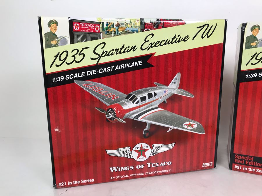 Pair Of New Old Stock Wings Of Texaco Planes [Photo 2]