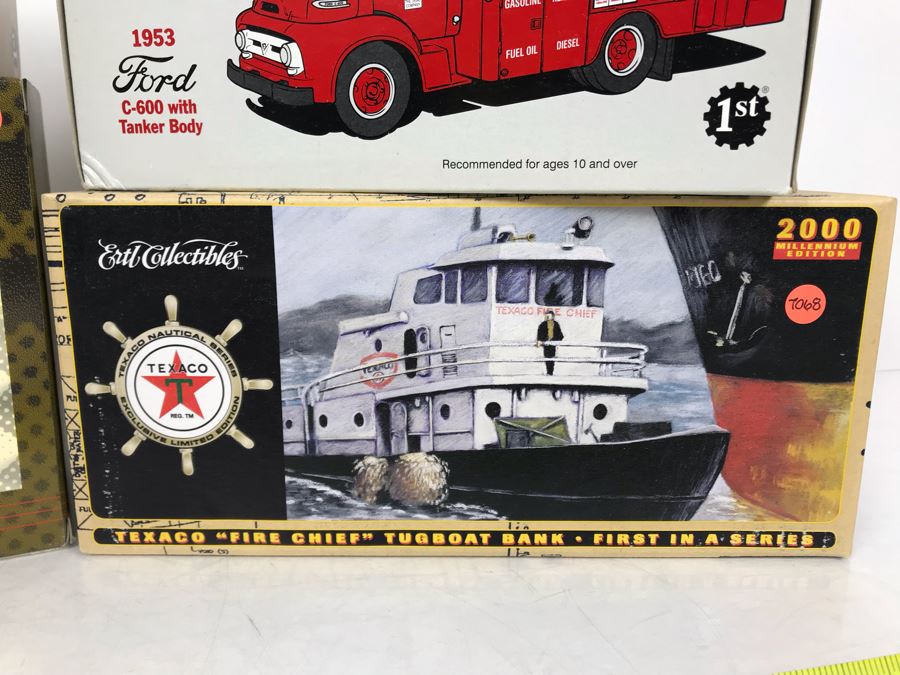 (4) New Old Stock Texaco Collectible Cast Iron Banks [Photo 2]