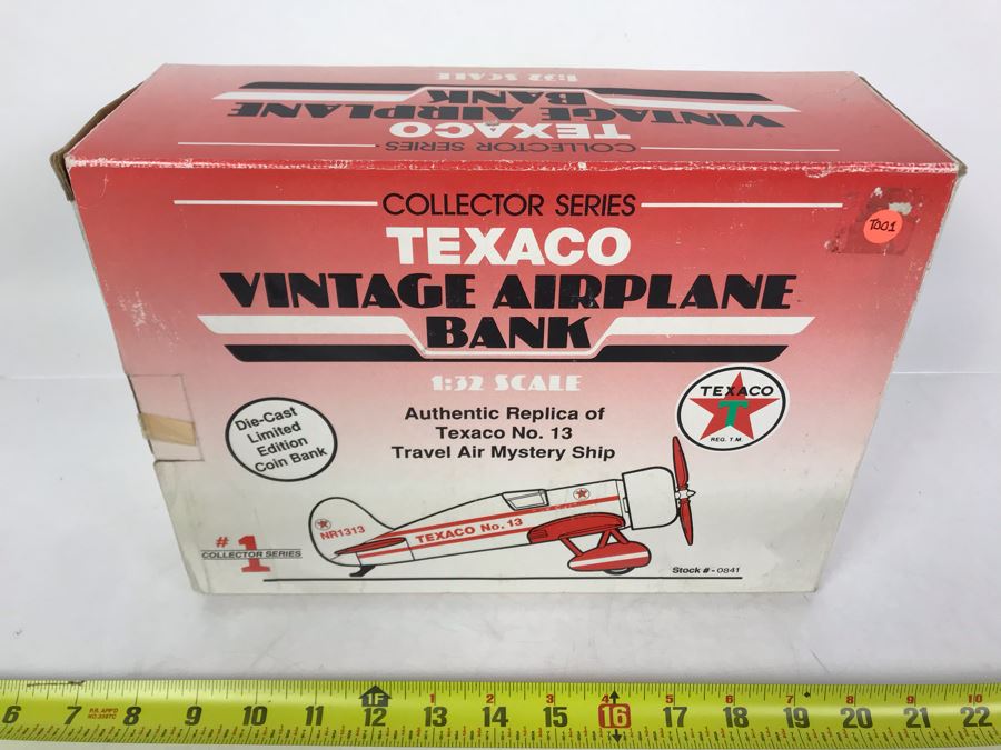 New Old Stock Texaco Cast Iron Fire Trucks #1-4 In Series [Photo 15]