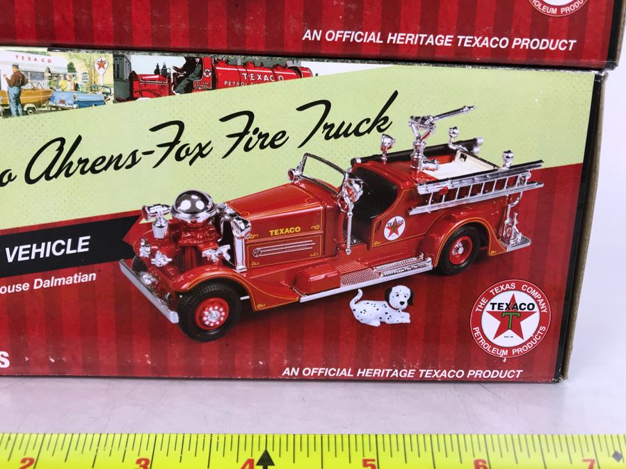 New Old Stock Texaco Cast Iron Fire Trucks #1-4 In Series [Photo 3]