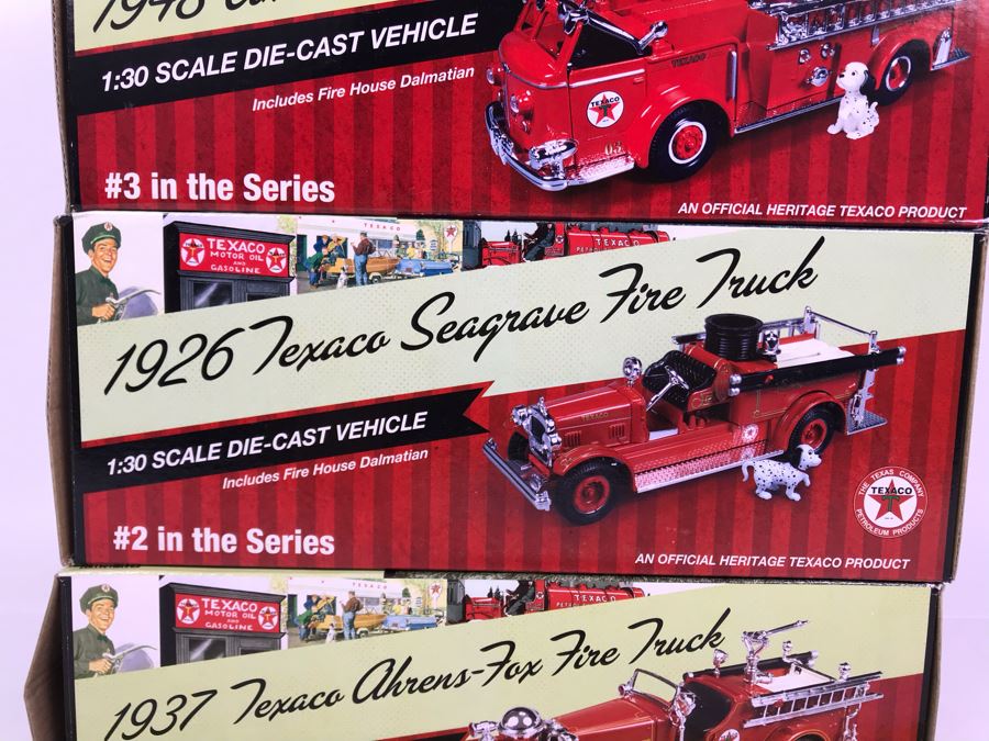 New Old Stock Texaco Cast Iron Fire Trucks #1-4 In Series [Photo 4]