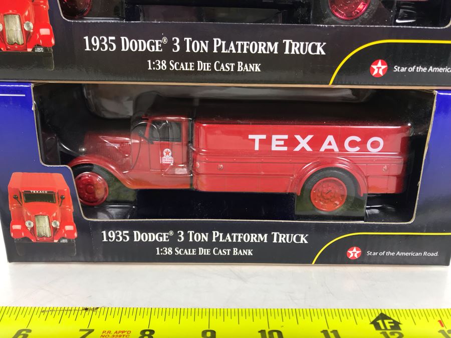Pair Of New Old Stock Texaco Die Cast Cast Iron Banks 1935 Dodge 3 Ton Platform Trucks [Photo 2]