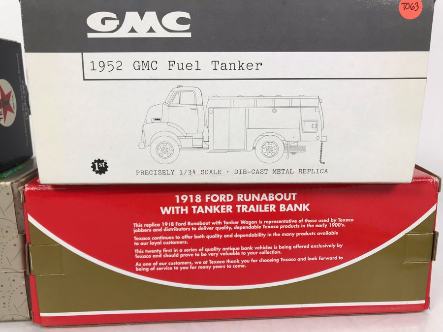 New Old Stock (3) Texaco Cast Iron Banks And (1) 1952 GMC Fuel Tanker [Photo 8]