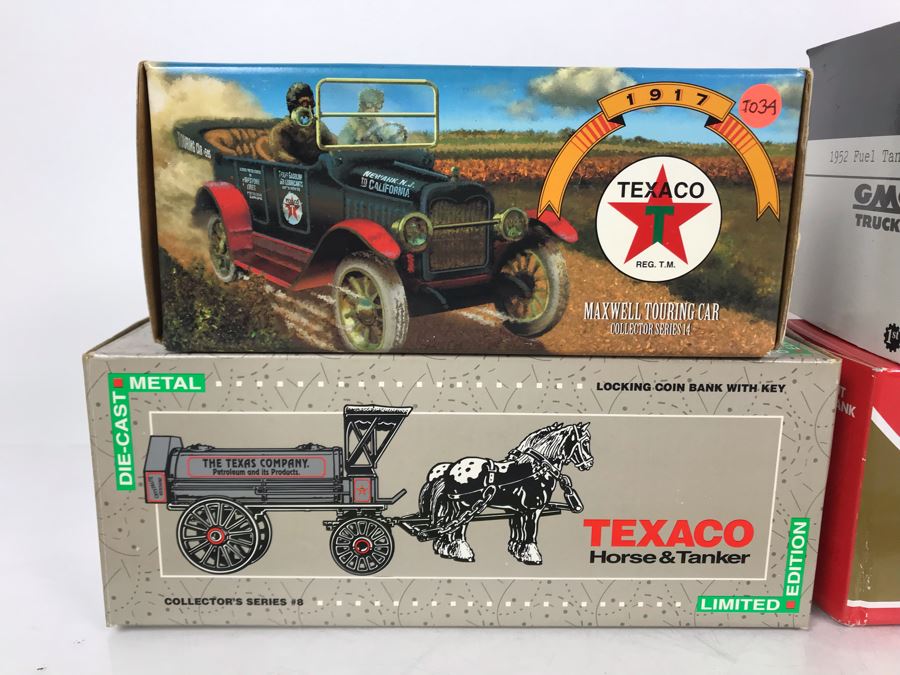 New Old Stock (3) Texaco Cast Iron Banks And (1) 1952 GMC Fuel Tanker [Photo 2]