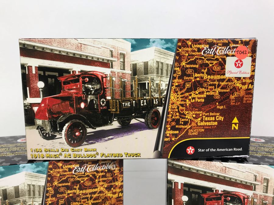 (3) New Old Stock ERTL/Texaco Die Cast Trucks Banks  [Photo 3]