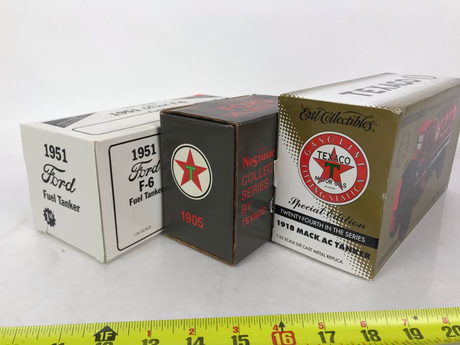 (3) New Old Stock Texaco Die Cast Trucks Banks [Photo 5]