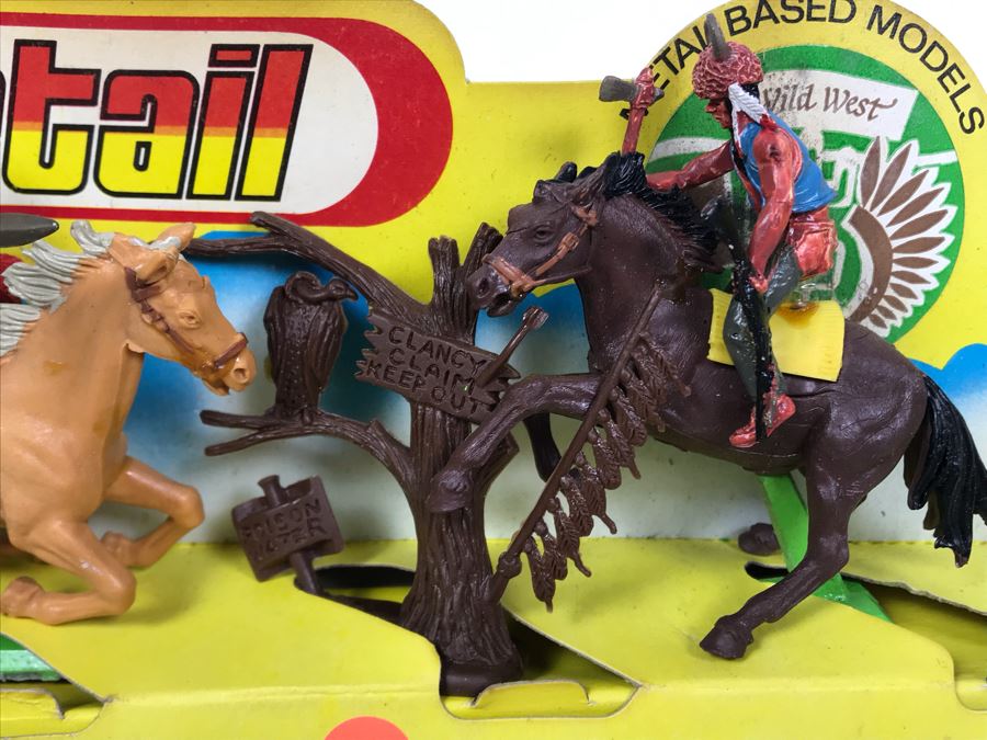 Vintage 1971 Deetail Wild West Metal Based Models With Cardboard Display Made In England Metal Soldiers [Photo 11]