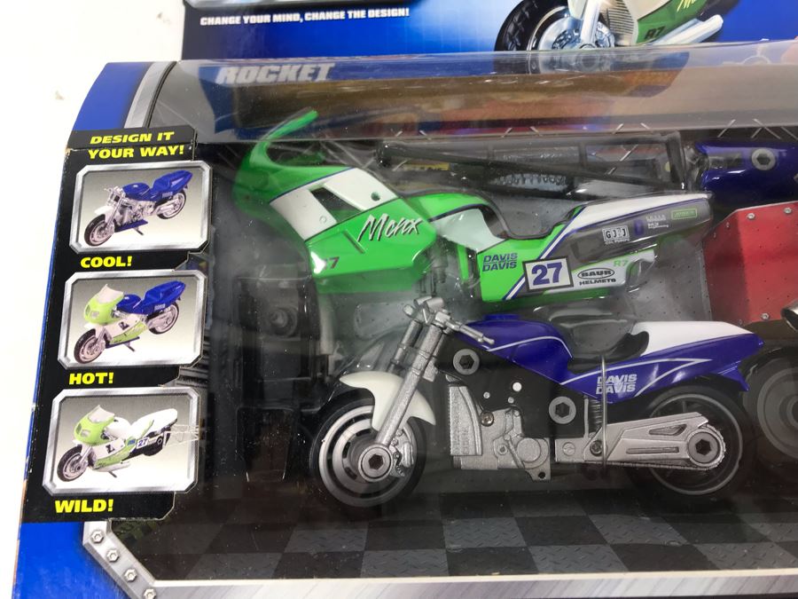 (3) New Old Stock Mattel Hot Wheels Mechanix: Hot Rod, Road Cannibal Motorcycle, Rocket Cycle - These Items Prototyped By Client [Photo 17]