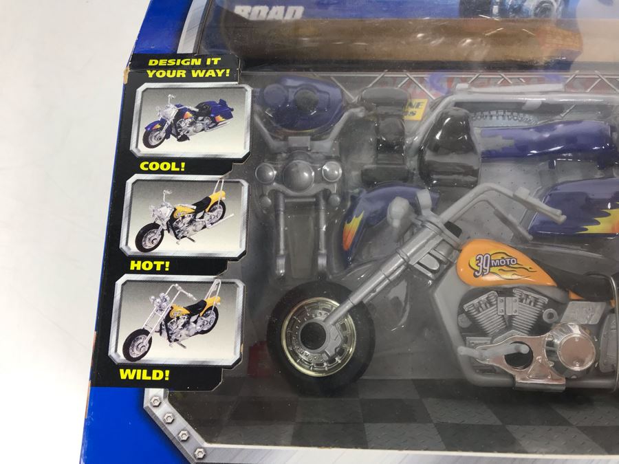 (3) New Old Stock Mattel Hot Wheels Mechanix: Hot Rod, Road Cannibal Motorcycle, Rocket Cycle - These Items Prototyped By Client [Photo 11]