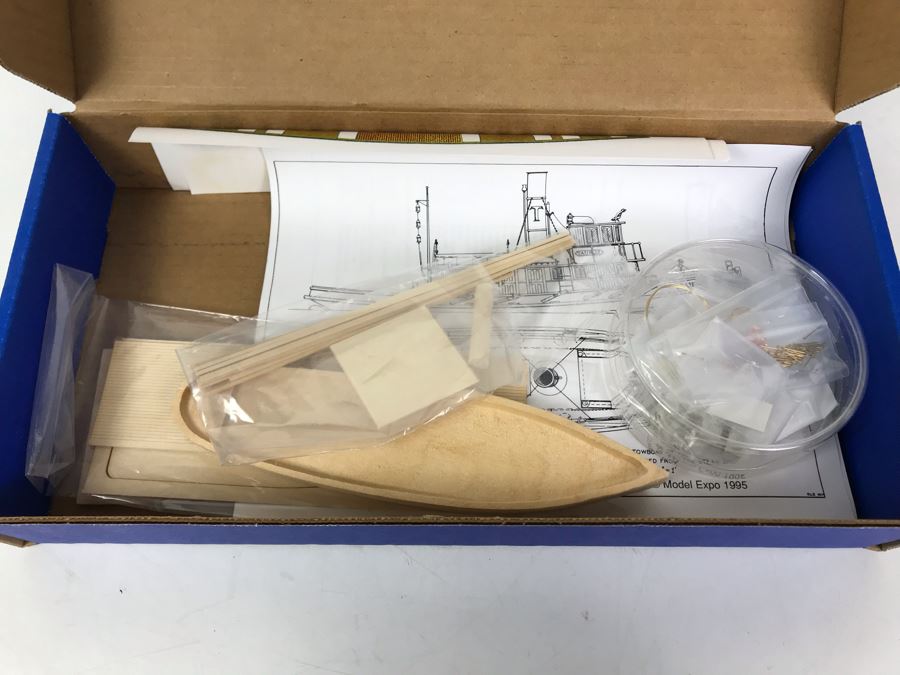 New Old Stock Taurus American Steam Towboat 1900 Model [Photo 7]