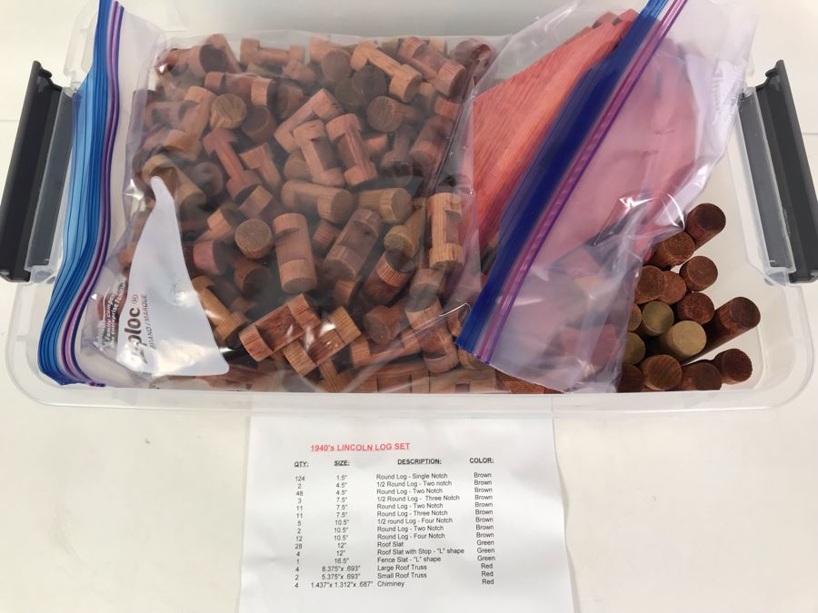 Vintage 1940's Lincoln Log 261 Piece Set - See Photos For Parts Breakdown [Photo 2]