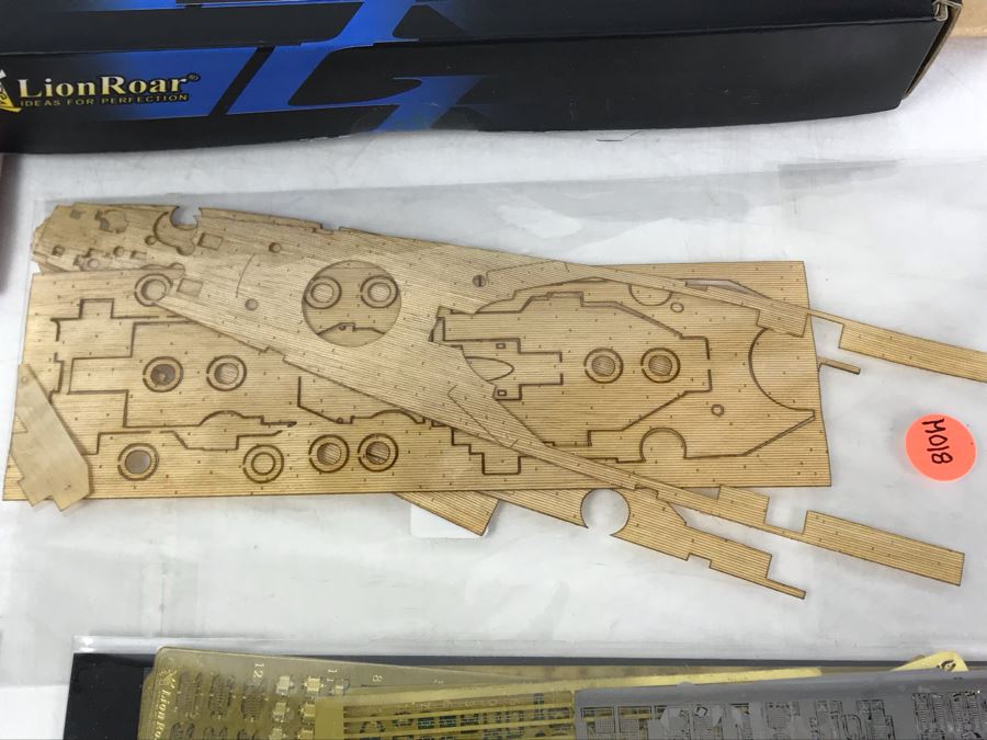 Huge Collection Of Detailed Naval USN Battleship Model Parts Including WWII US Navy Missouri Ship Model Lion Roar Models [Photo 20]