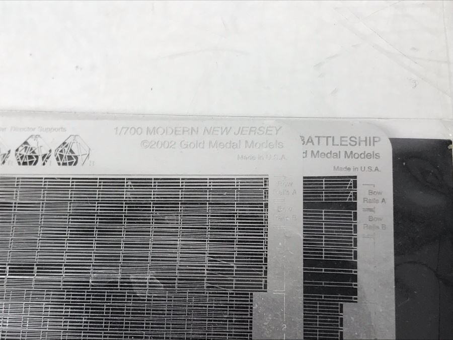 Huge Collection Of Detailed Naval USN Battleship Model Parts Including WWII US Navy Missouri Ship Model Lion Roar Models [Photo 15]