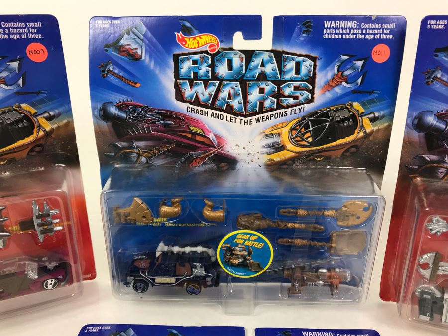 (4) Vintage 1994 New Old Stock Mattel Hot Wheels Road Wars Cars [Photo 4]