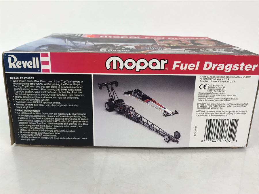 New Old Stock Revell Mopar Fuel Dragster Model Car Kit [Photo 3]