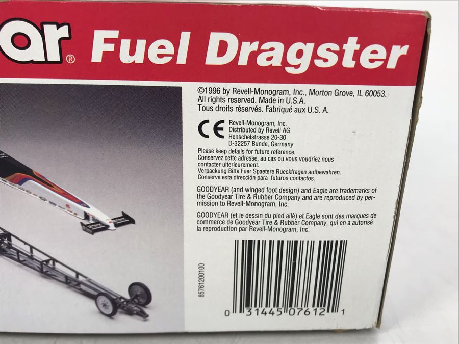 New Old Stock Revell Mopar Fuel Dragster Model Car Kit [Photo 4]