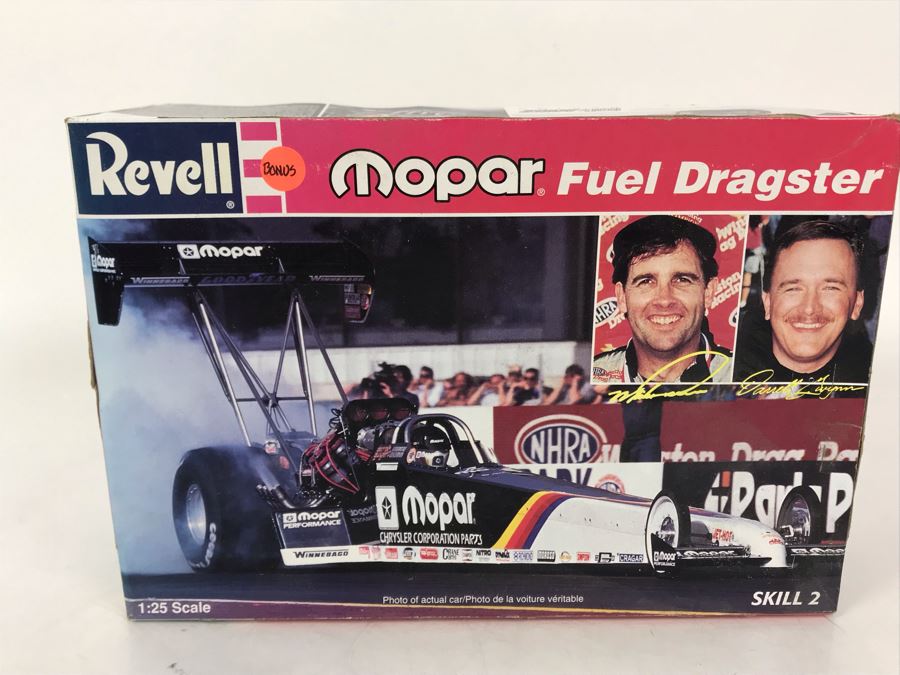 New Old Stock Revell Mopar Fuel Dragster Model Car Kit [Photo 1]