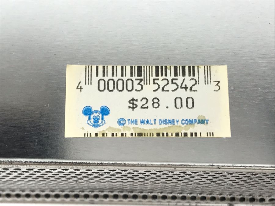 Walt Disneys California Adventure Exclusive Annual Passholders 6 Pin Set [Photo 4]