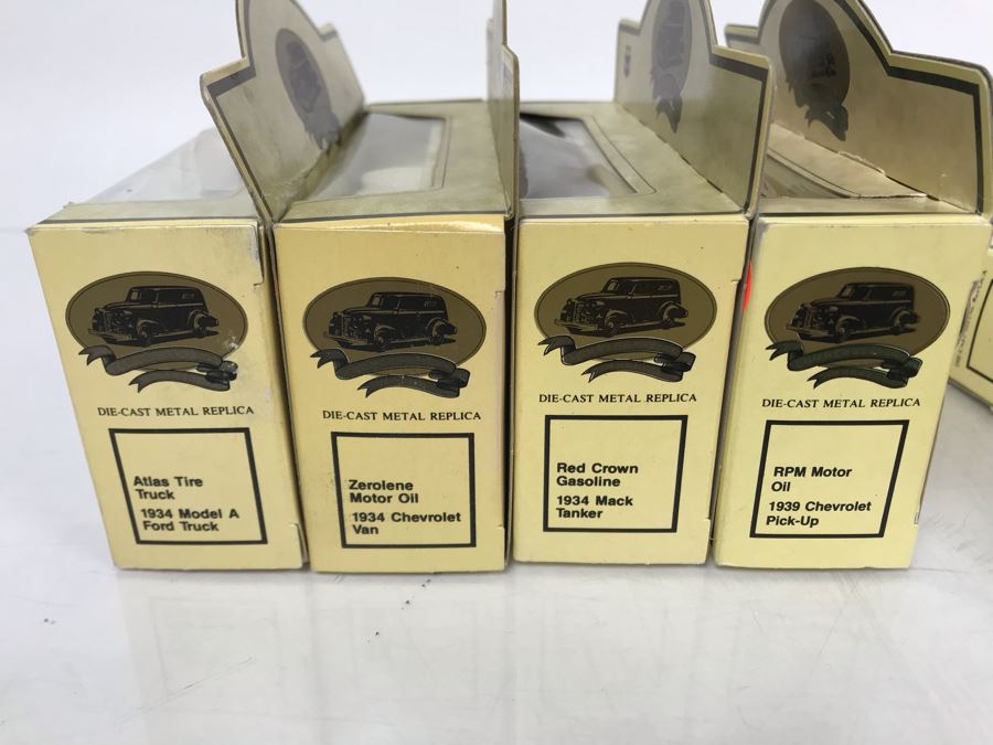 (15) Vintage New Old Stock Chevron Lledo Die-Cast Metal Replica Cars Made In England - See Photos For Individual Cars [Photo 15]