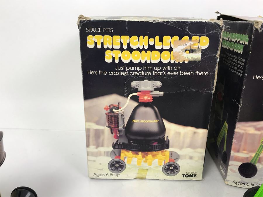 Pair Of Vintage Tomy Space Pets With Boxes: Stretch-Legged Stoomdorm Robot And High-Hopping Hoomdorm Robot [Photo 4]