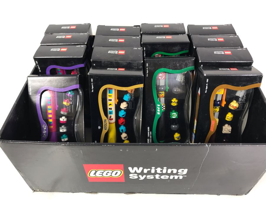 Vintage LEGO Writing System Pens From California Legoland [Photo 1]