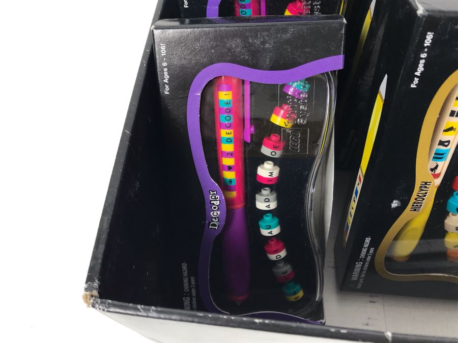 Vintage LEGO Writing System Pens From California Legoland [Photo 2]