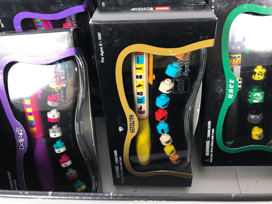 Vintage LEGO Writing System Pens From California Legoland [Photo 3]