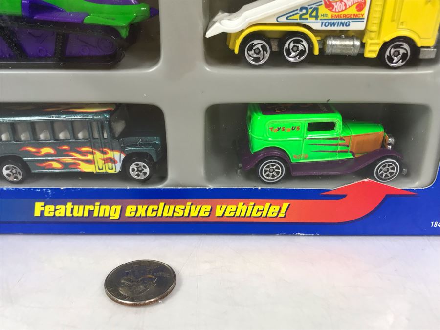 Vintage 1997 New Old Stock Mattel Hot Wheels 10-Car Gift Set [Photo 2]