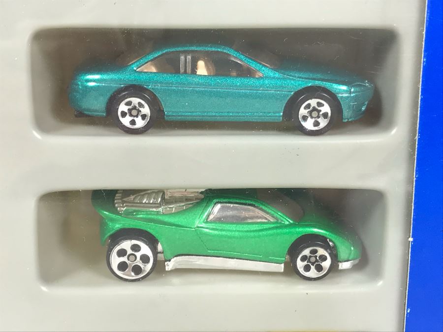 Vintage 1997 New Old Stock Mattel Hot Wheels 10-Car Gift Set [Photo 7]