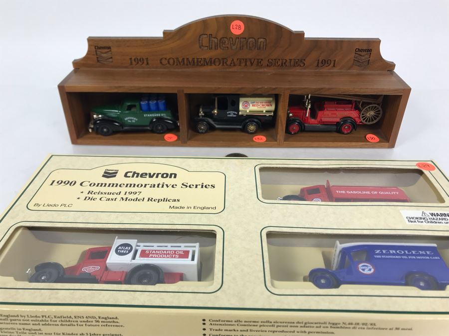 Chevron 1991 Commemorative Series Cars With Wooden Display Case And 1990 Chevron Commemorative Series Cars Made In England Lledo PLC [Photo 4]