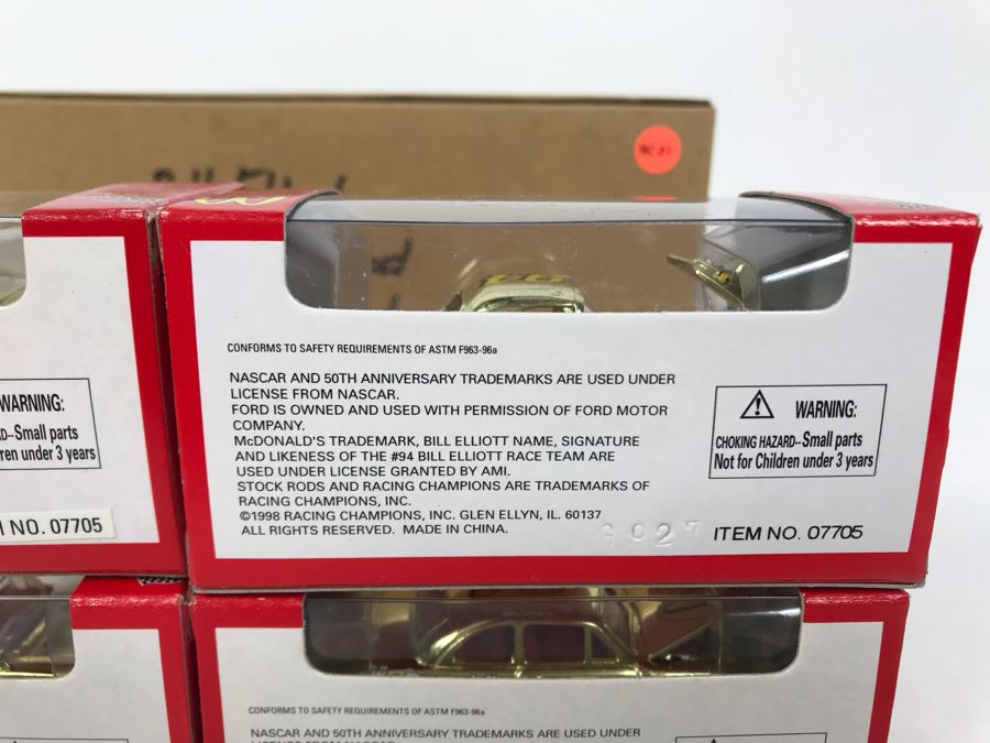 Rare Bill Elliot Stock Rod Fan Set With (4) Gold Cars [Photo 11]