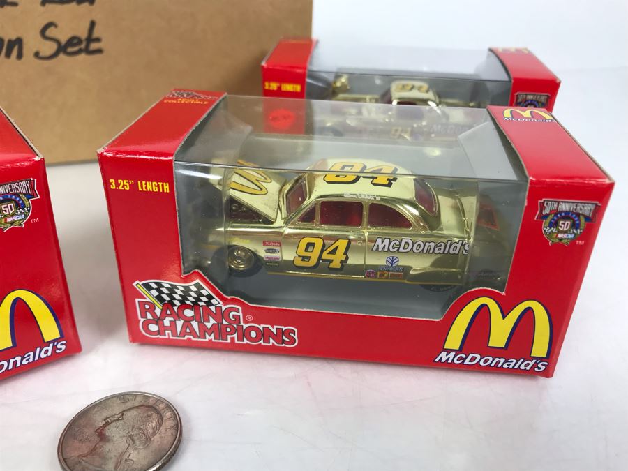 Rare Bill Elliot Stock Rod Fan Set With (4) Gold Cars [Photo 3]