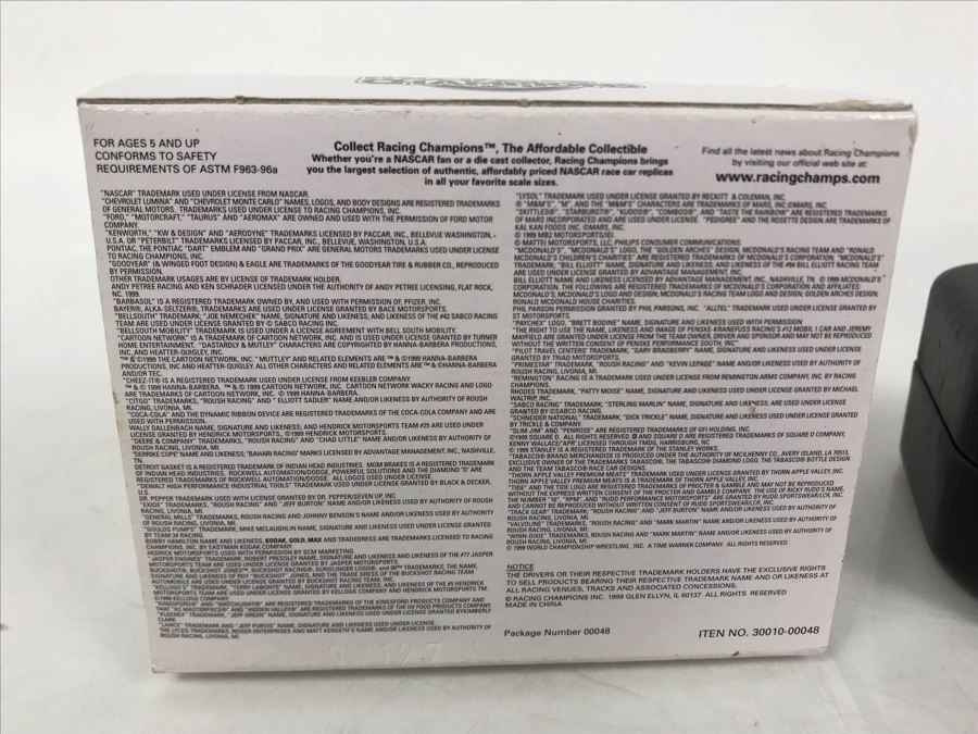 Toy Fair 1999 1 Of 500 Racing Champions 99 Ford Taurus Car And Pin With Box [Photo 8]