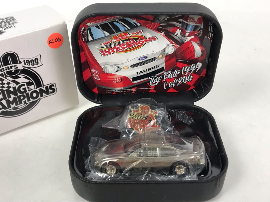 Toy Fair 1999 1 Of 500 Racing Champions 99 Ford Taurus Car And Pin With Box