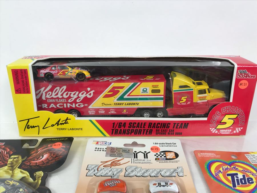 Collection Of New Old Stock Nascar Model Cars [Photo 2]