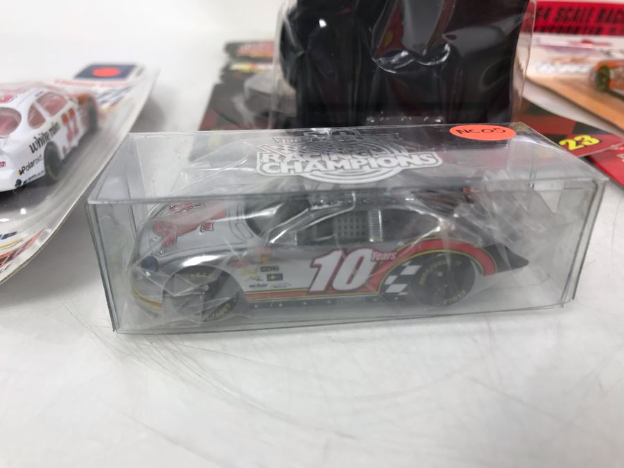 Collection Of New Old Stock Nascar Model Cars [Photo 19]