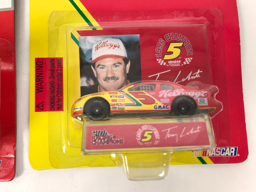 Collection Of New Old Stock Nascar Model Cars [Photo 16]