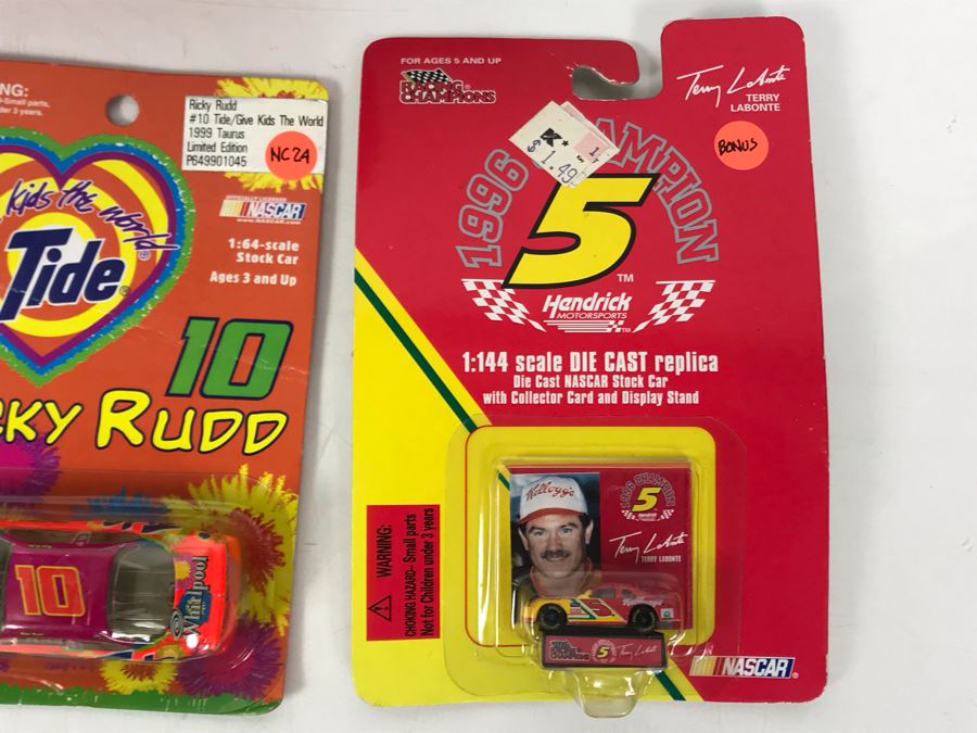 Collection Of New Old Stock Nascar Model Cars [Photo 13]