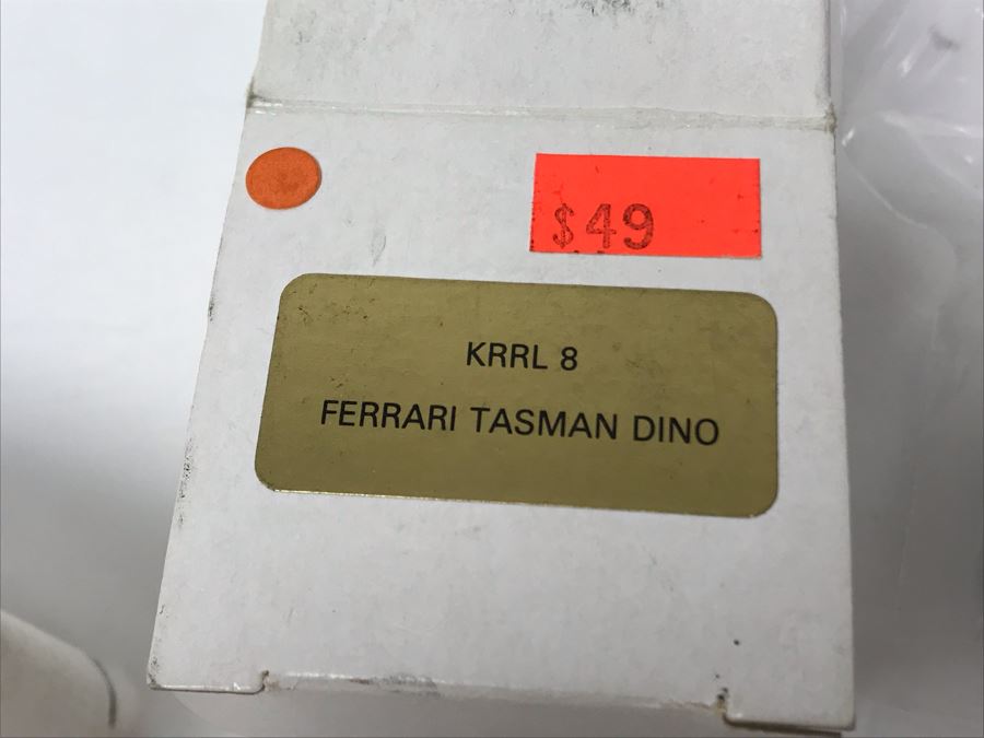 Pair Of K&R Replicas Ferrari Model Car Kits [Photo 9]