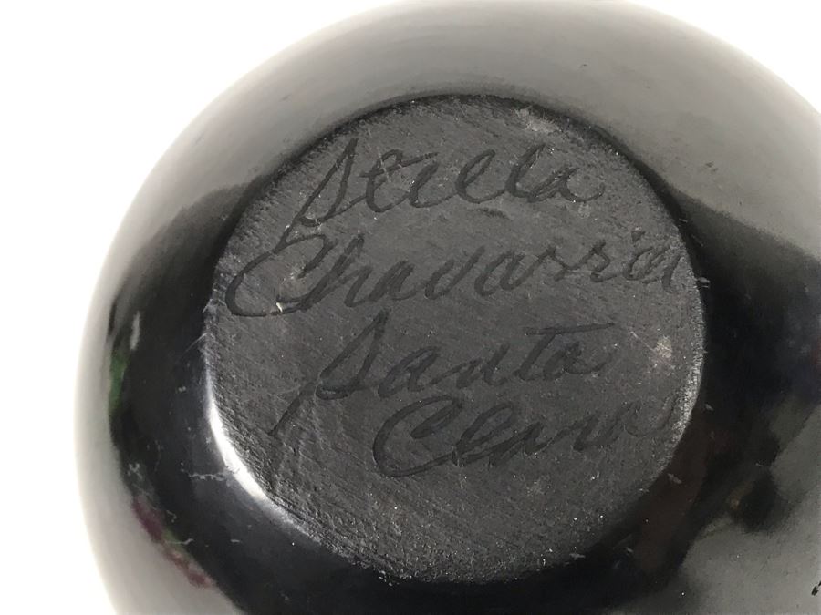Vintage Santa Clara Black Pottery Jar Pot By Native American Stella Chavarria 5 X 3.75 [Photo 13]