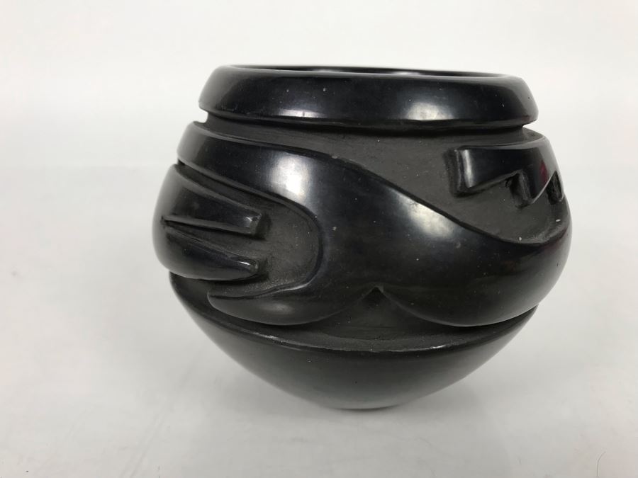 Vintage Santa Clara Black Pottery Jar Pot By Native American Stella Chavarria 5 X 3.75 [Photo 7]